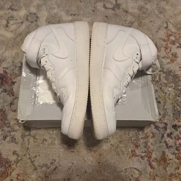 Nike Air Force 1 White High-Top Sneakers - Picture 3 of 5